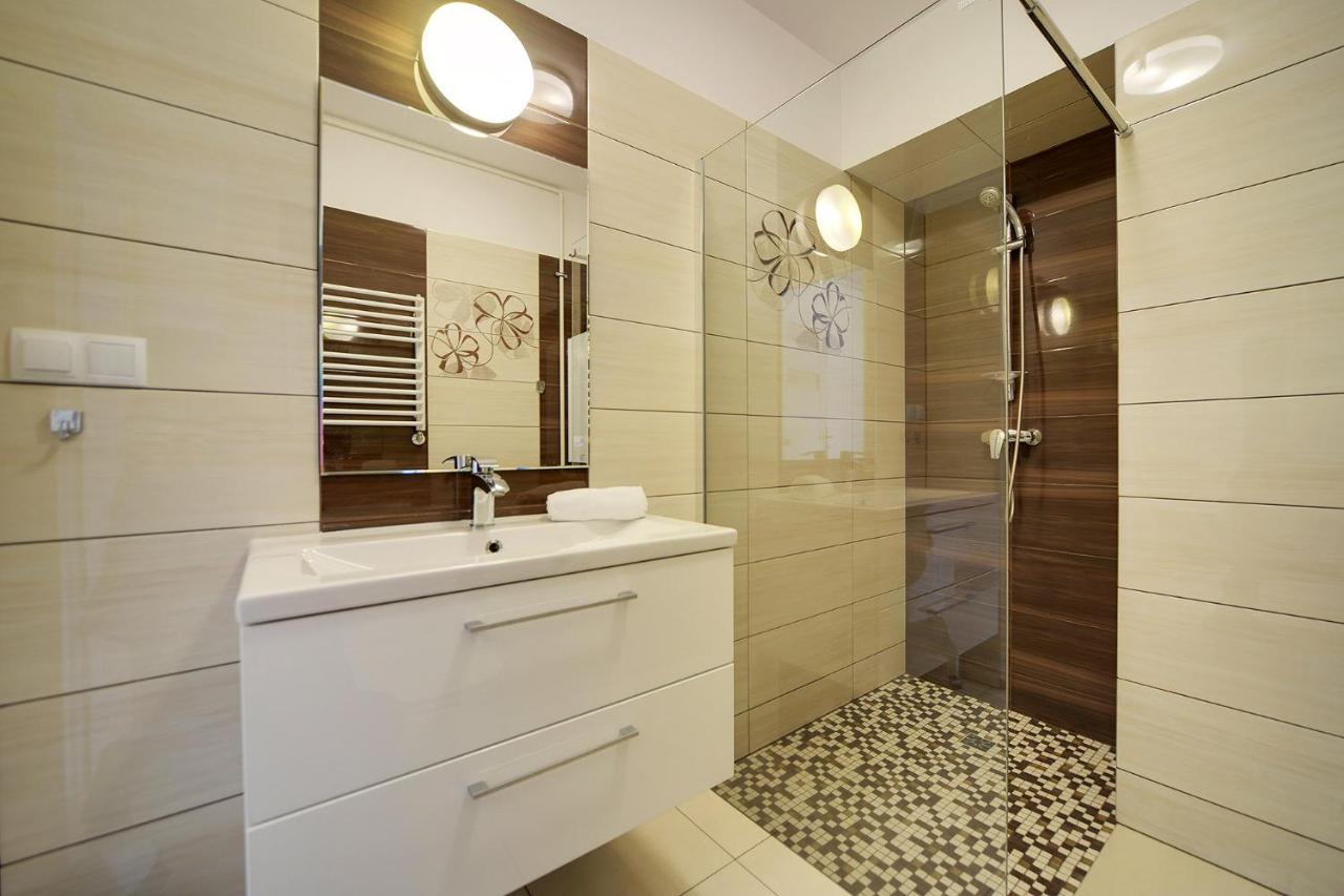 Stonowane I Eleganckie Apartamenty Sun Seasons 24 W Swieradowie Zdroju By Noclegi Renters Świeradów-Zdrój Extérieur photo