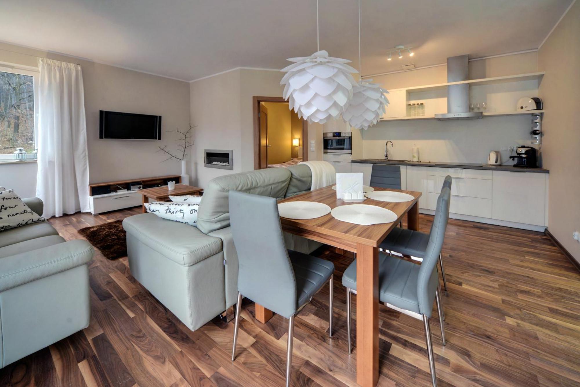Stonowane I Eleganckie Apartamenty Sun Seasons 24 W Swieradowie Zdroju By Noclegi Renters Świeradów-Zdrój Chambre photo
