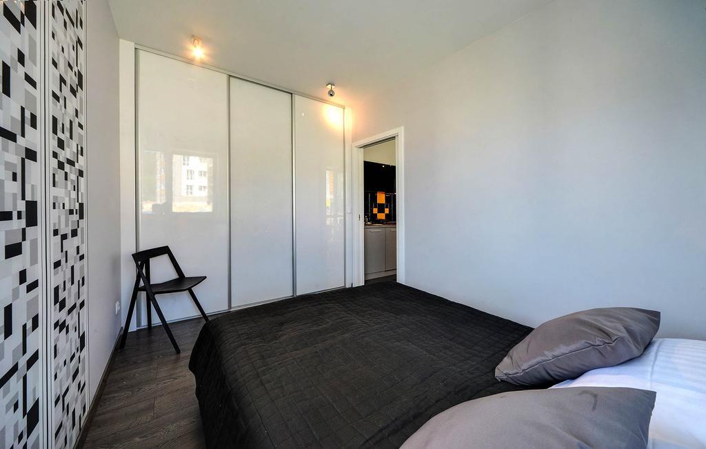 Stonowane I Eleganckie Apartamenty Sun Seasons 24 W Swieradowie Zdroju By Noclegi Renters Świeradów-Zdrój Chambre photo